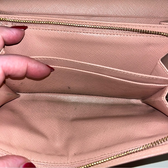 Orchid Pink PRADA Large Wallet & Detachable card holder on chain - Picture 16 of 16